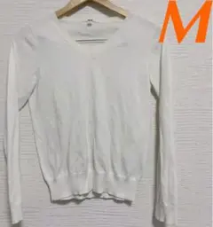 76 UNIQLO セーター　ホワイト　カシミヤ10% Vネック