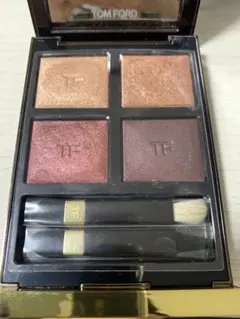 TOM FORD アイカラークォード 27A ヴァージンオーキッド 廃盤 人気色