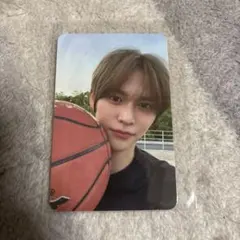 Item thumbnail for item ab62cb92-811b-4d74-ba11-f5f82a899ec7