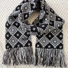 COMME CA ISM 幾何学模様マフラー