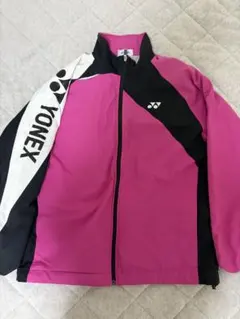 YONEX ピンク ブラック ジャケット