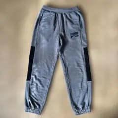 PUMA グレー ジョガーパンツ 160