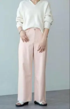 タグ付き未使用　ユニクロC ワイドストレートジーンズ　ピンク　25