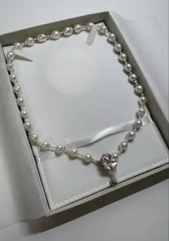 monshiro】イチョウモチーフ コットンパールネックレス | Mercari