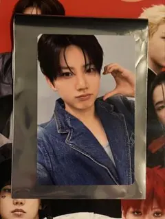 ViVi ジュンギュ　トレカ　treasure タワレコ　特典　カード　ラキドロ