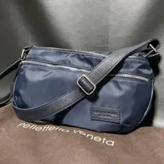 美品 イタリア製 ペレッテリア ベネタ レザー 撥水ナイロン ショルダーバッグのサムネイル