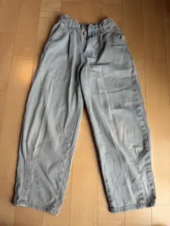 GU キッズ デニムパンツ 140サイズ ライトブルーのサムネイル