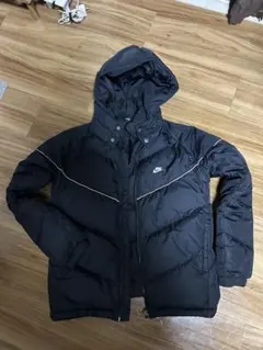 Nike フード付き黒ダウンジャケット