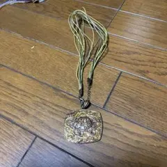 5象と亀の彫刻ペンダントネックレス