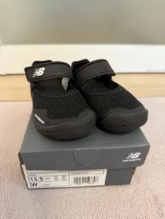 New Balance ベビーサンダル 13.5 ブラック