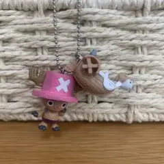 one piece チョッパー&メリー号　キーホルダー