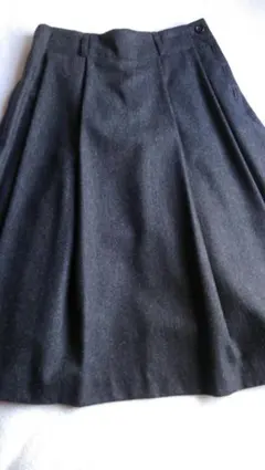 マーガレットハウエルスカート