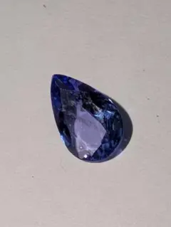 天然タンザナイト　青紫色涙型ルース石　ソーティング付　0.980ct