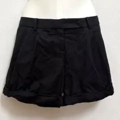 ランバンオンブルー ねじれロールアップショートパンツ キュロットスカートのサムネイル