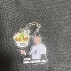 千葉ロッテマリーンズ 61 グルメデザイン2連アクリルキーホルダー 山本大斗