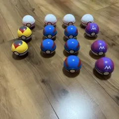 優*稀様 ポケモンボール カプセル 16個