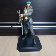 ワンピース military Style ラストワン賞 ゾロ フィギュア