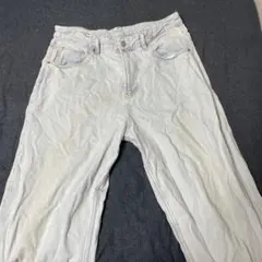 ZARA ライトブルー デニムパンツ EUR42のサムネイル