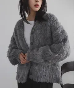 【LIAN】グレー ファー風 長袖カーディガン