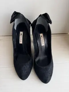 Diana ブラック ハイヒール リボン付き