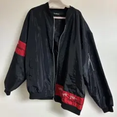 ナイロンジャケット ブラック/レッド