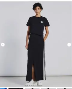 ダブルスタンダードクロージング ESSENTIAL ハート刺繍Tシャツ 完売品のサムネイル