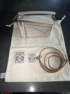 LOEWE レザー ショルダーバッグ