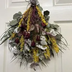ミランドールミモザといちご畑のようなスワッグガーランド　水無月紫陽花　スターチス ミランドールミモザといちご畑のようなスワッグガーランド 水無月