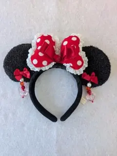 ミニーマウス カチューシャ レッド ドット イヤリング ディズニー Disney