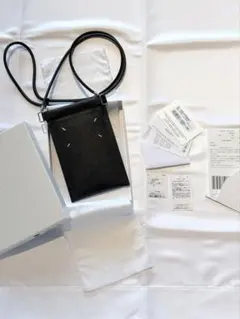 maison margiela ショルダーバック phone ポーチ 黒 美品のサムネイル