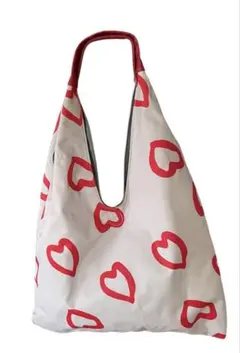ハート柄 ナイロントートバッグ 軽量 大容量 カジュアルバッグ　リバーシブル