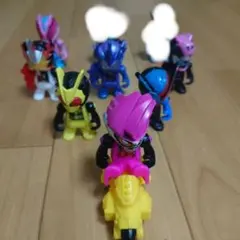 仮面ライダー バスボール びっくらたまご