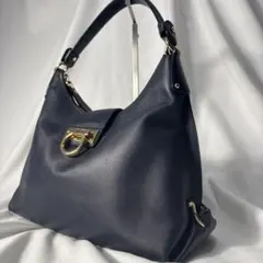 美品【ガンチーニ】サルヴァトーレフェラガモ　ワンショルダー ゴールド金具　紺革