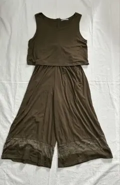 オリーブグリーン タンクトップ オールインワンＬ匿名配達