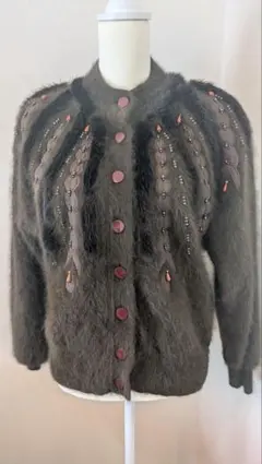 Item thumbnail for item ccb876e8-6503-4a74-947d-f300d8e0c72a