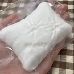 momo スクイーズ まくら スクイーズ　(底値