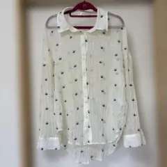 omi しまむら 花柄シアーシャツ