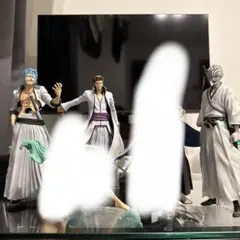 BLEACH フィギュア 一番くじ グリムジョー ネリエル ハリベル 箱あり