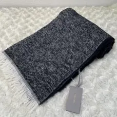 TOM FORDトムフォード 新品　マフラー　ヘリンボーン柄 TOM FORDトムフォード 新品 マフラー ユニセ ヘリンボーン柄 TOM
