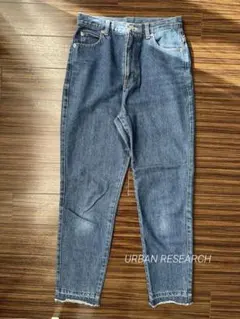 Item thumbnail for item 2ee8c221-8871-44b3-abf9-03ee95e44bea