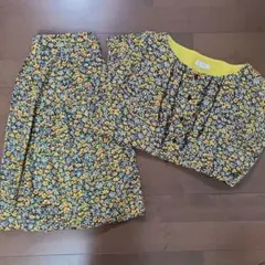 マッキントッシュフィロソフィー⭐小花柄リバティブラウスとスカートのセット