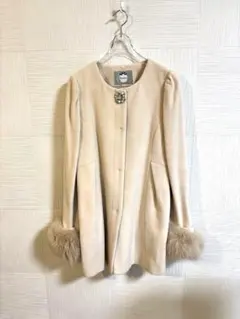 最終値下げ✨️Rirandture ベージュ 白 ファー付きコート サイズ2