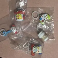ガチャ　フィッシャープライス　めじるしアクセサリー　コンプリート