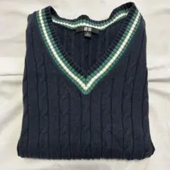 UNIQLO Vネック ベスト