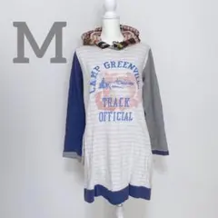 パーカーひざ丈ワンピース　ビックプリント　カジュアル　ボア　Ｍ