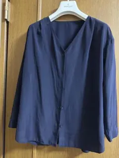 INDIVI ネイビー ボタン付き長袖シャツ サイズ38