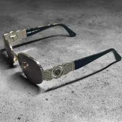 Item thumbnail for item f0ac816e-4bd0-4748-95fd-ad7b2329a6cb