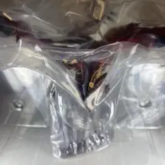 撮影の為箱は開封、中は梱包したまま撮影です