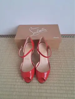 Christian Louboutin レッド ハイヒール