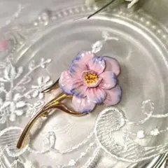 RR25242　可愛い　お花　フラワー　デザイン　ブローチ
